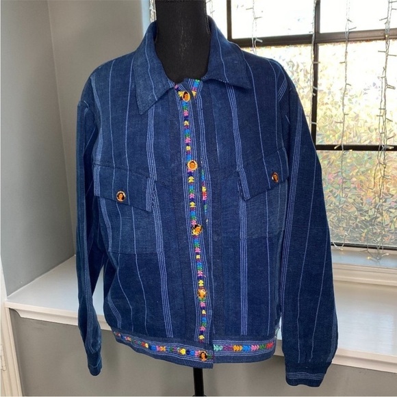ARTSY FRIDA KAHLO EMBROIDERED DENIM JACKET PORTRAIT BUTTONS NWOT SIZE MEDIUM - Picture 5 of 13